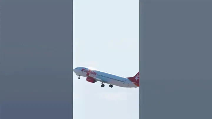 Monday Motivation takes flight with Corendon Airlines! 🌟✈️